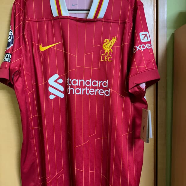새상품)24-25 리버풀 살라 레플리카 유니폼L