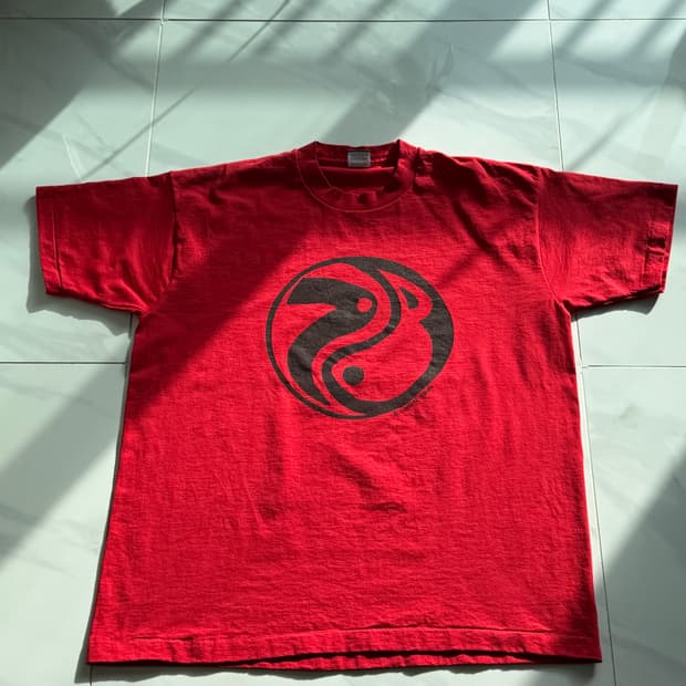 90s 프루트 오브 더 룸 '음양 & 발바닥' 그래픽 티셔츠 (XL)