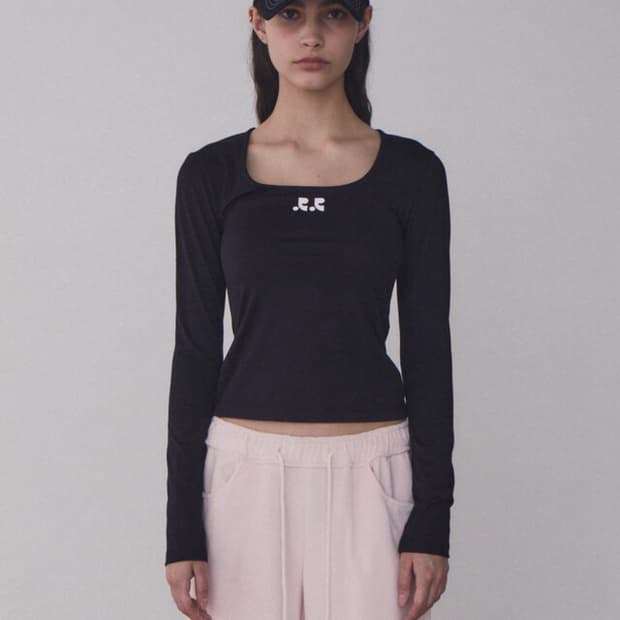 레스트앤레크레이션 SQUARE NECK LONG SLEEVE BLACK