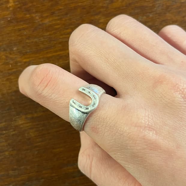 새상품 여성 신주 말발굽 반지