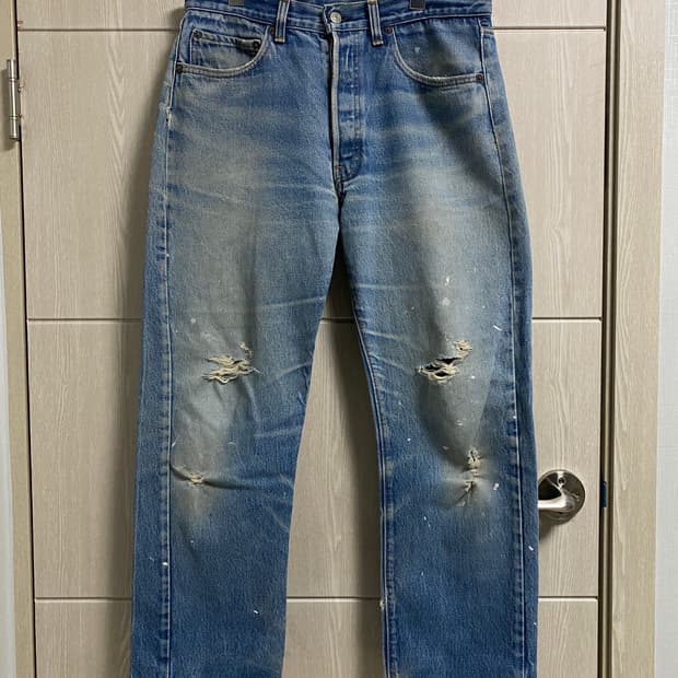 80‘s 501 Distressed Jean