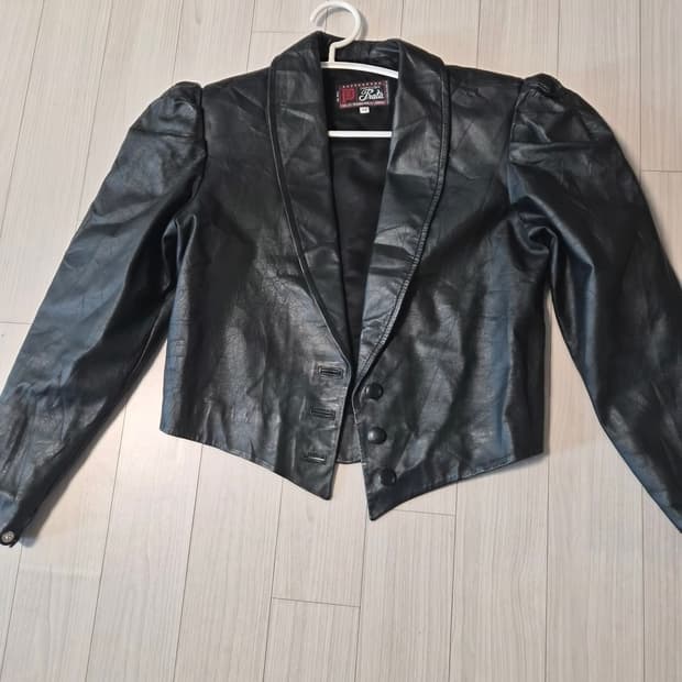 [희귀/빈티지] 브라질산 천연 가죽 숄더 퍼프 크롭 자켓