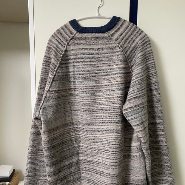 스투시 텍스쳐드 니트 L사이즈