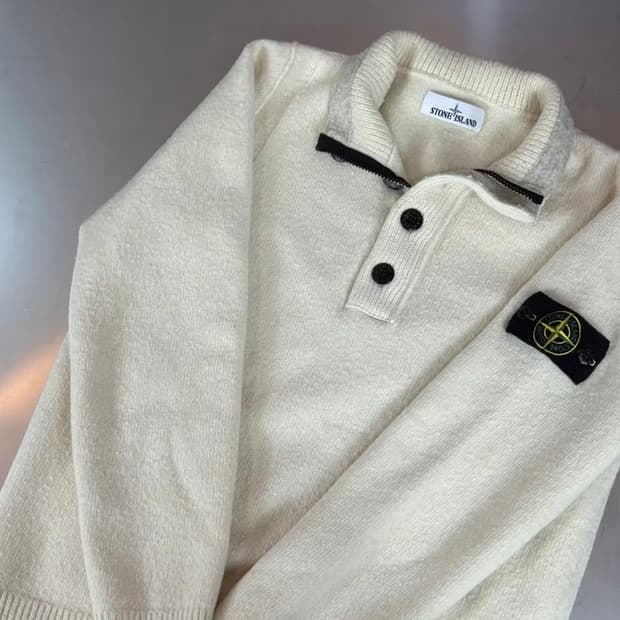 [신형/M] 스톤아일랜드 반집업 니트