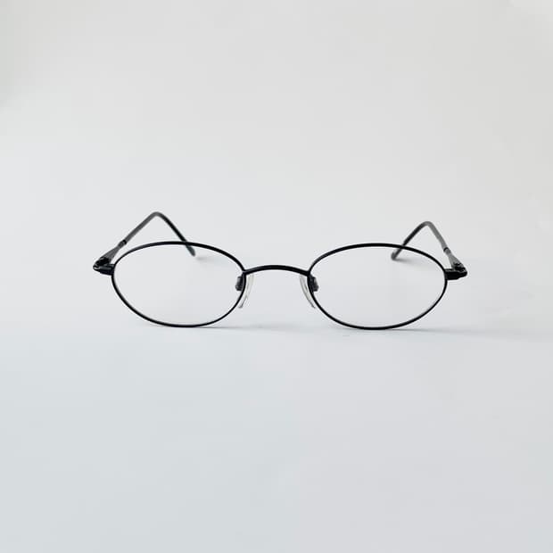 777 데드스탁 픽키 오벌 스프링 블랙 메탈 슬림 빈티지 안경
