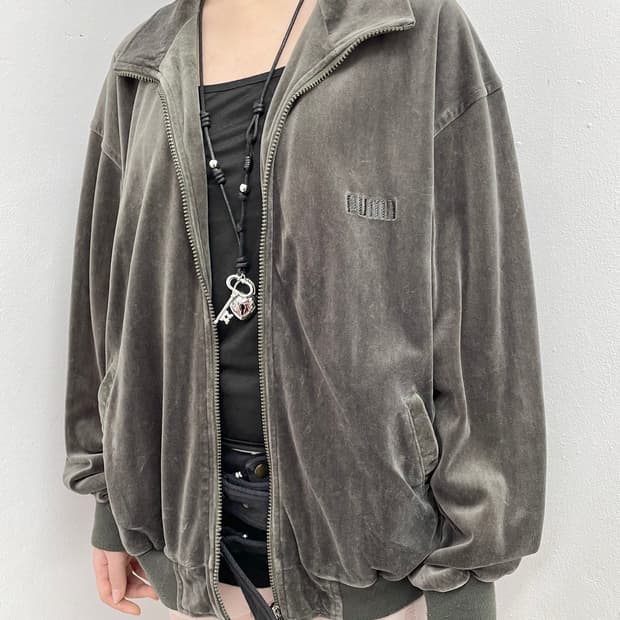 퓨마 차콜 벨벳 벨로아 집업