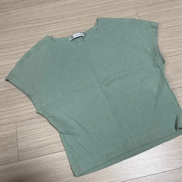 자라 zara 크롭티