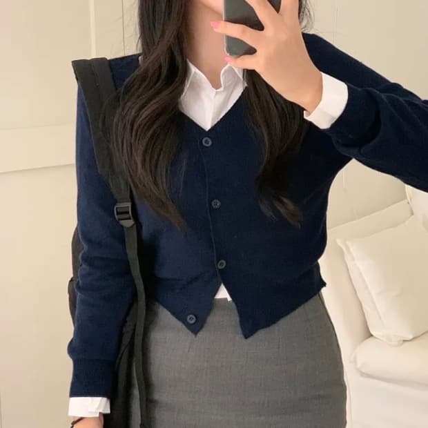 브이넥 네이비 가디건