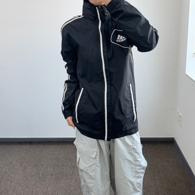 Adidas 아디다스 삼각로고 트랙탑 라인 블랙 바람막이