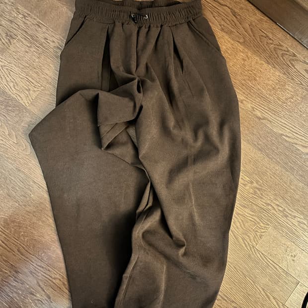 보세 브라운 스웻 팬츠