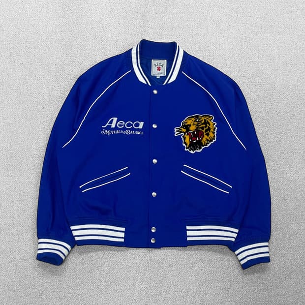 Aeca 에이카 타이거 코튼 바시티 자켓 블루