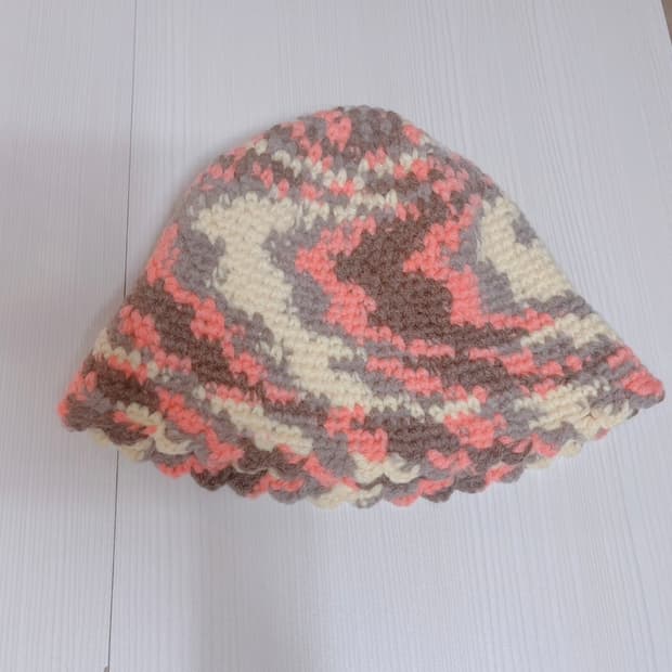KNITTED BUCKET HAT CHOCOBANANA