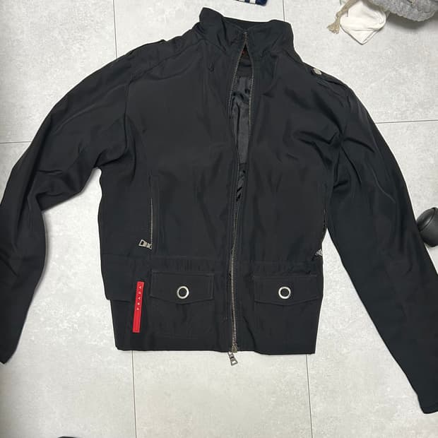 프라다 스포츠 자켓