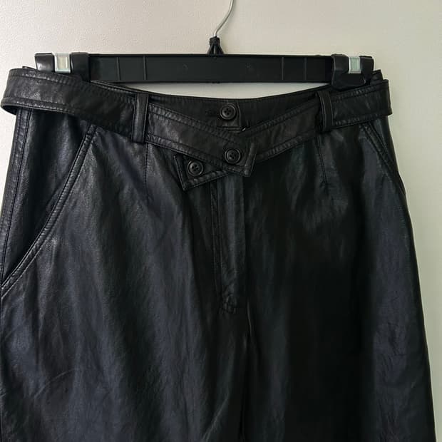 Unknown blue 언노운블루 레더 팬츠