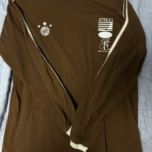 Aeae long sleeve brown
