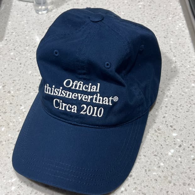 디스이즈네버댓 캡 모자 <거의새것, 못 구하는 제품>  디네댓