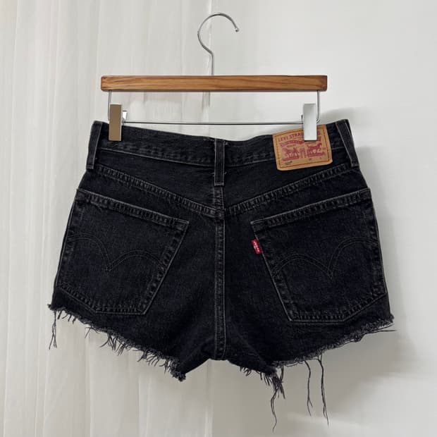Levi's 리바이스 501 빈티지 흑청 데님 쇼츠