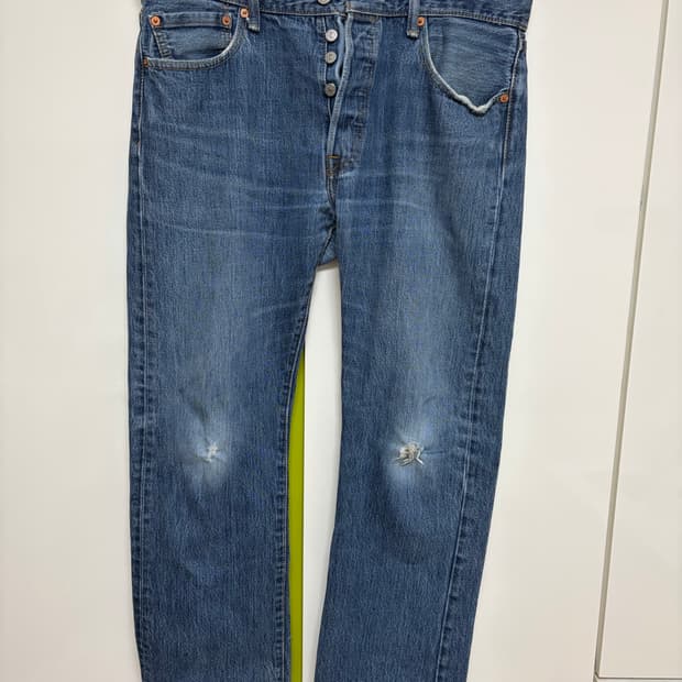 90s Levi's 34