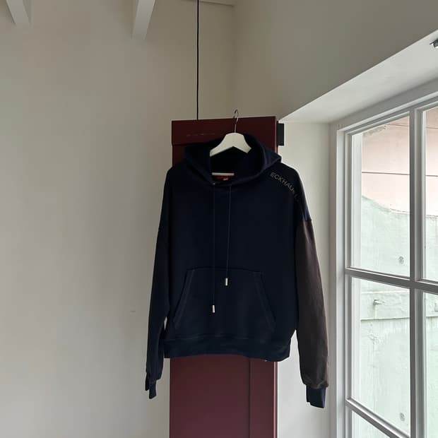 Eckhaus Latta 폴드후드