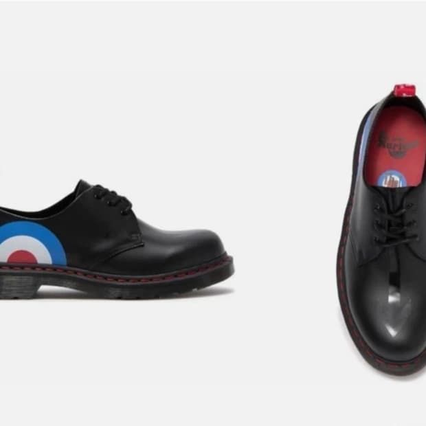 🌈닥터마틴 1461 더 후 콜라보 로퍼🌈