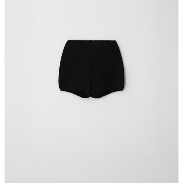 구해요) 샵리즈 Baby alpaca knit shorts