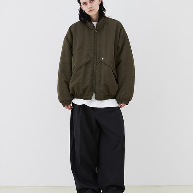 이에이 와이드 카라 오버사이즈 점퍼 카키