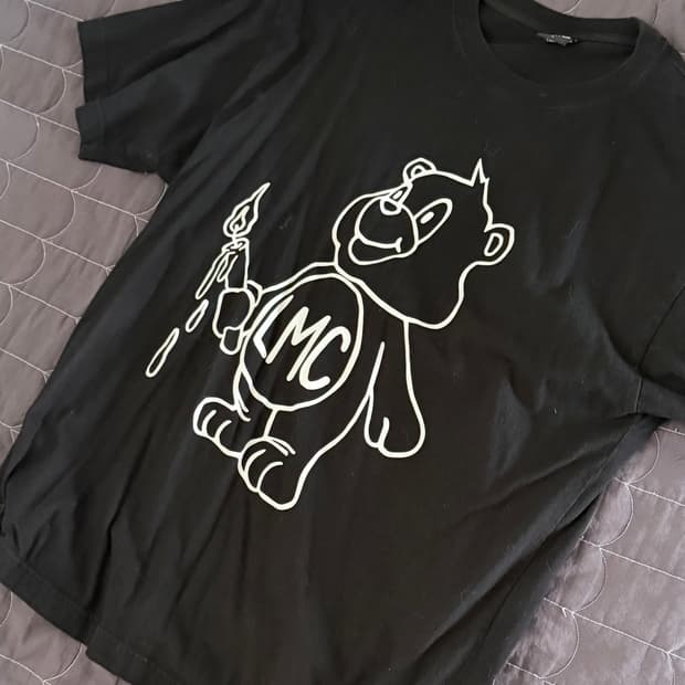 LMC CANDLE BEAR TEE L