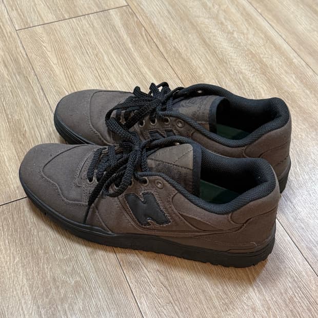 뉴발란스 x 디스이즈네버댓 스니커즈 280