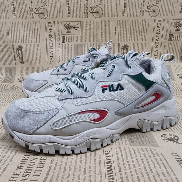 휠라 아이보리 여성운동화240 