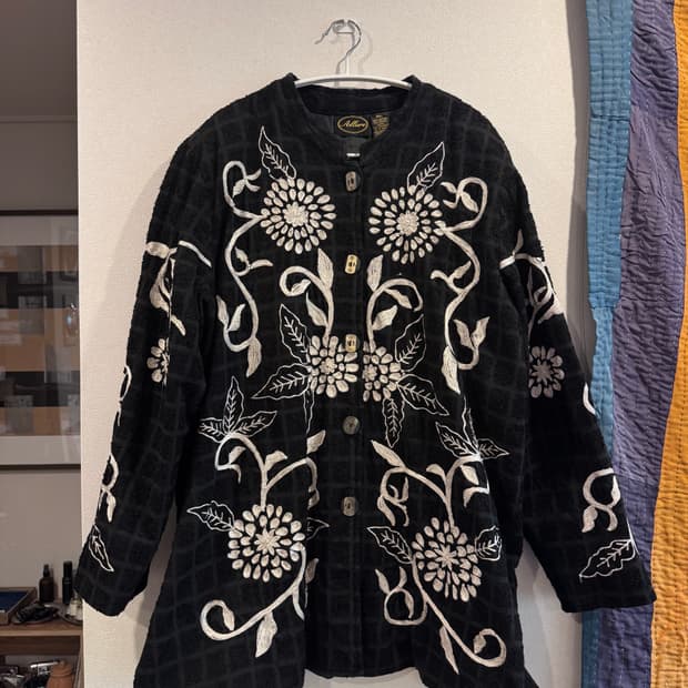 빈티지 자수 버튼 자켓