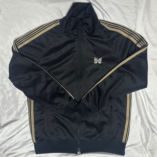 니들스 lhp 트랙 자켓 스무스 블랙 별주