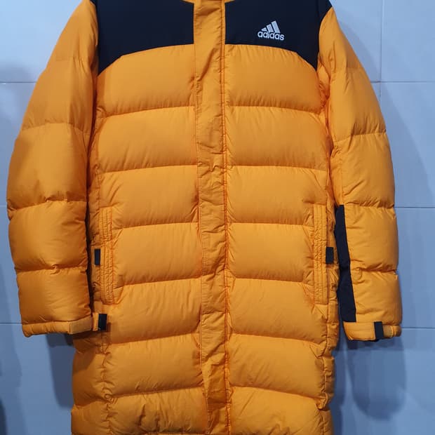 아디다스 구스 롱패딩