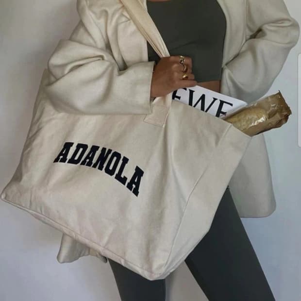 ADANOLA 가방,아다놀라 바시티 토트백,손연재 에코백