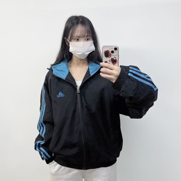 아디다스 올드스쿨 사이드라인 후드 점퍼