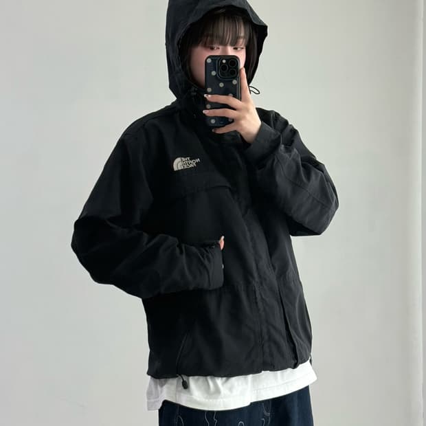 노스페이스 블랙 포켓 바람막이