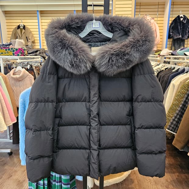 no.103 CC콜렉트 폭스퍼 구스다운 숏패딩(55)