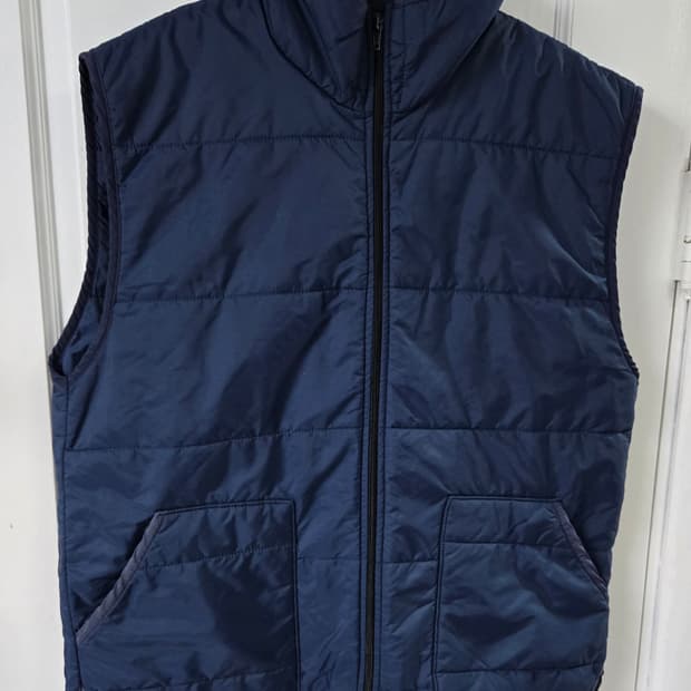 아메리칸 어패럴 패딩베스트