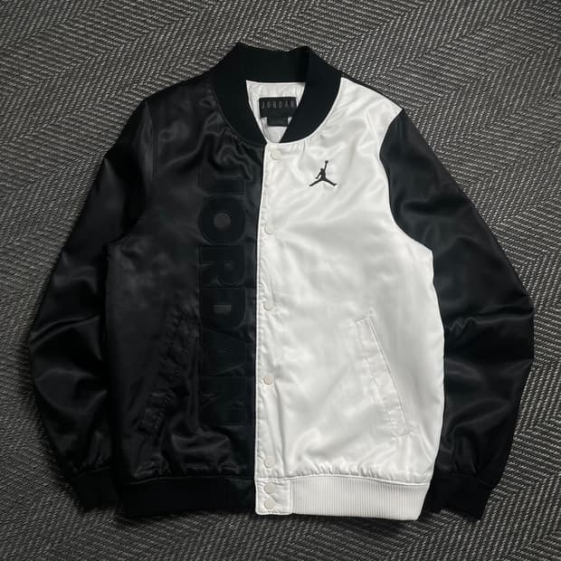 조던 에어조던 빅로고 사틴 바시티 점퍼o 4695