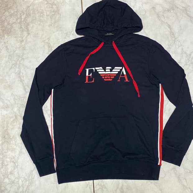 엠포리오 알마니 후드티셔츠 95 ~ 100