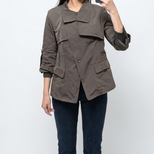 트리아나 브라운 숏트렌치 자켓