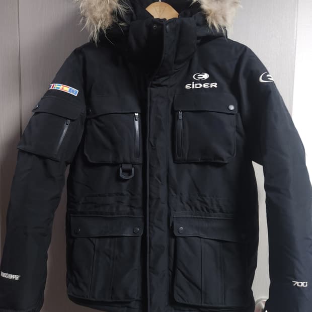 아이더 구스다운 스투키 패딩, M