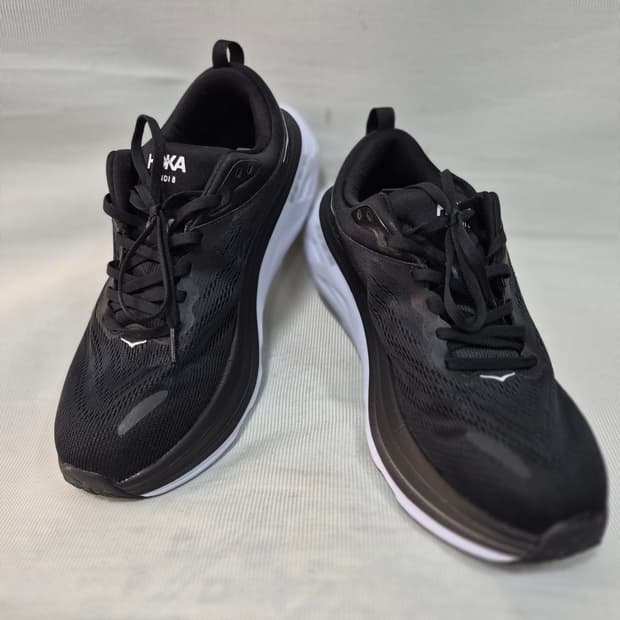 호카 본디8 블랙 남성 런닝화 280