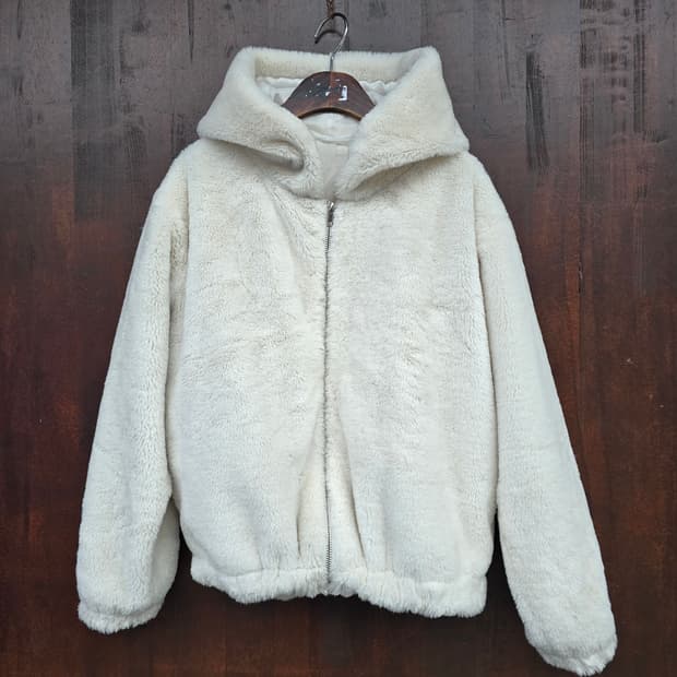 아이보리 퍼 후드 자켓 M