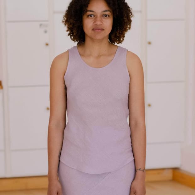 [S,M,L]베이스레인지 Larva 린넨 슬리브리스 탑/모리 퍼플