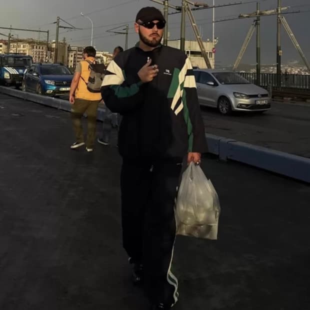 [46] 발렌시아가 스포티B 오버사이즈 트랙 자켓