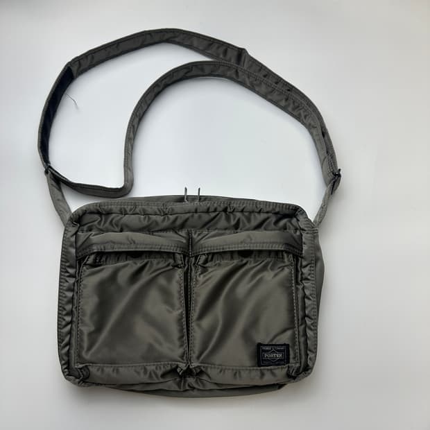 PORTER TANKER SHOULDER BAG (L) 포터 탱커 숄더백