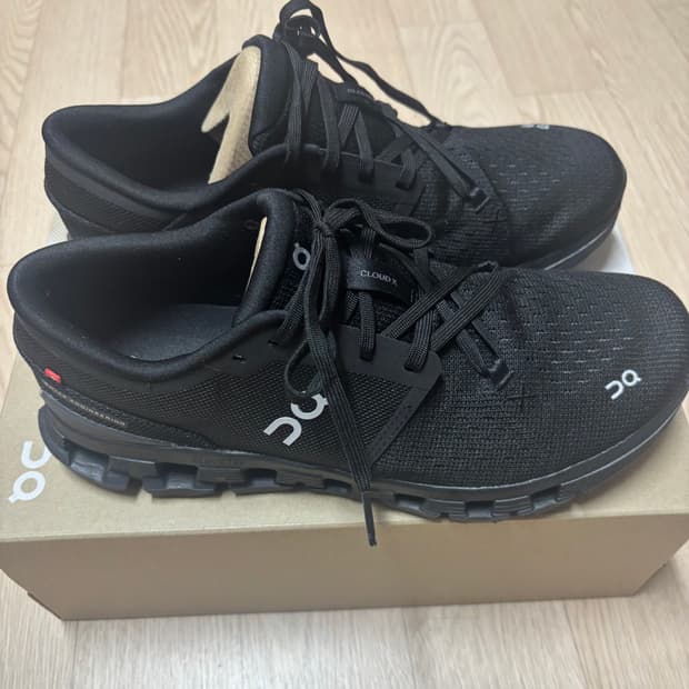 온러닝 클라우드x4 블랙 265