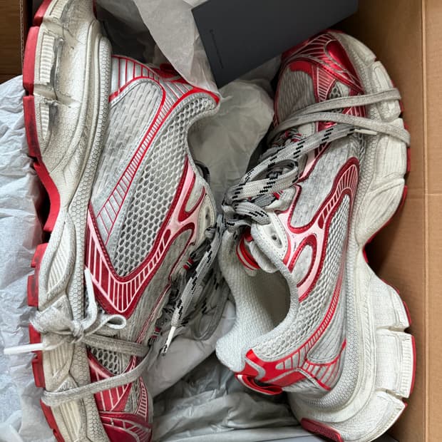 발렌시아가 3xl 44