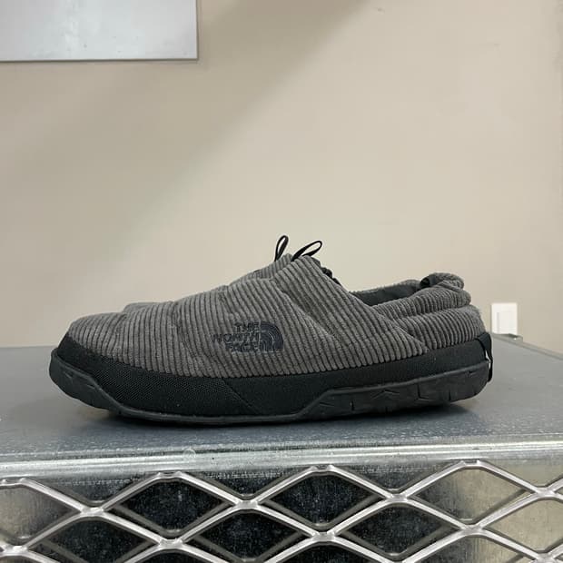 노스페이스 눕시 뮬 코듀로이 285