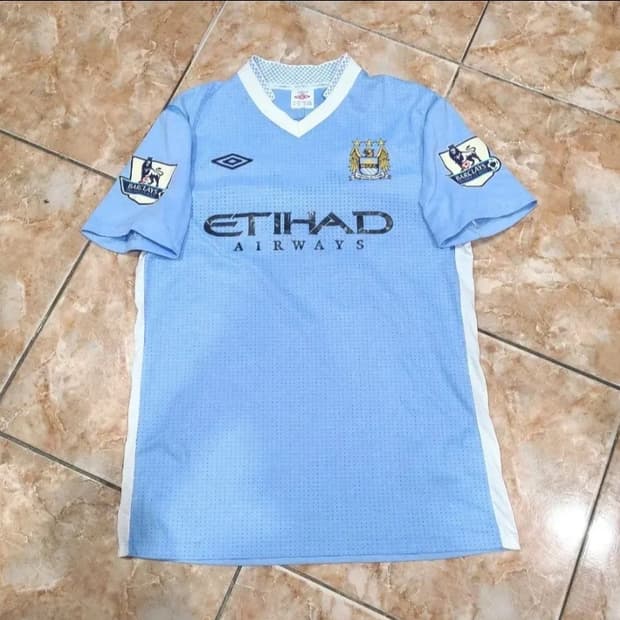 UMBRO 11 12 맨시티 올드레플 축구져지 아구에로